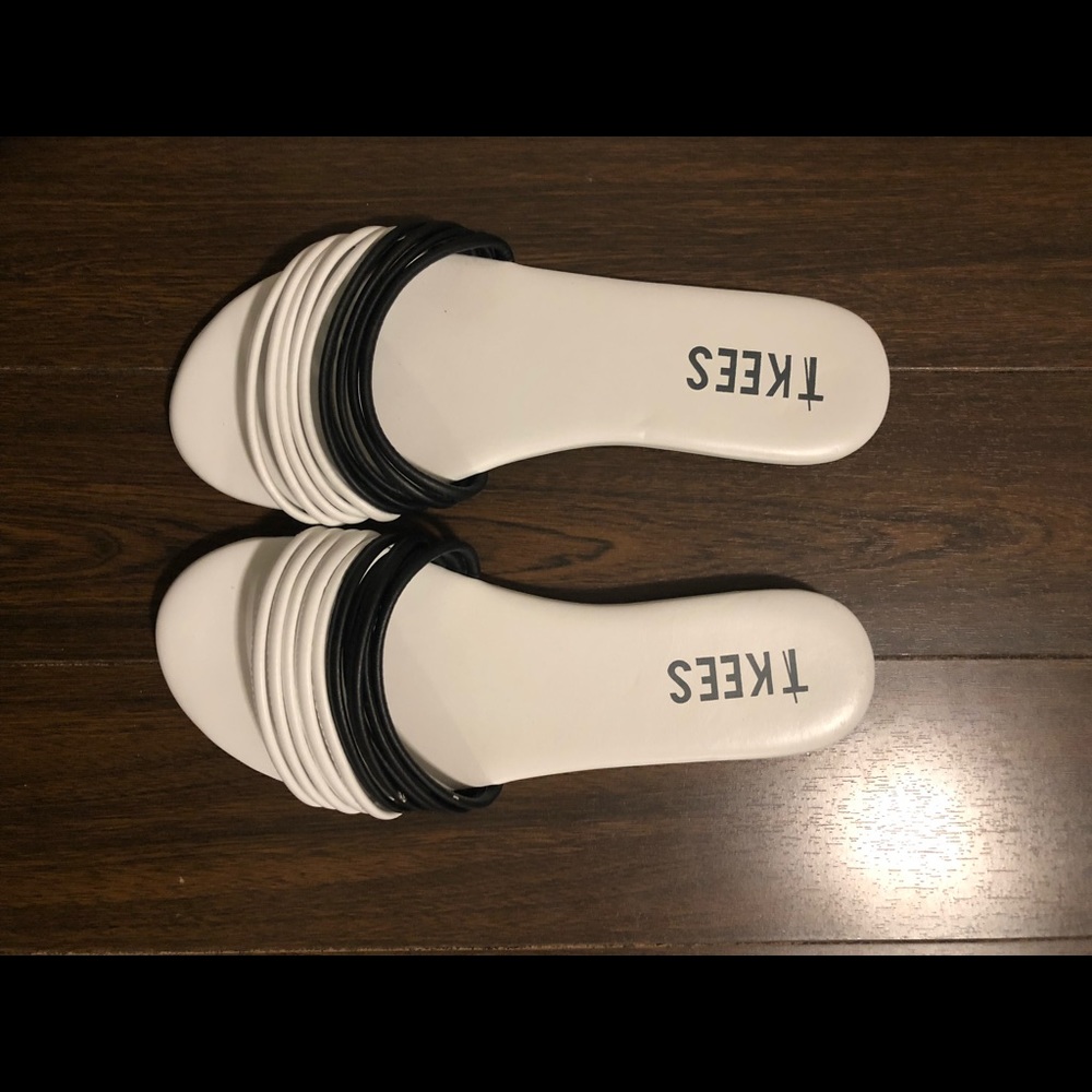 Tkees sandals